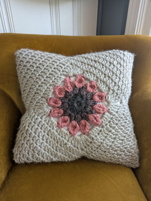 Basic Sunflower Pillow